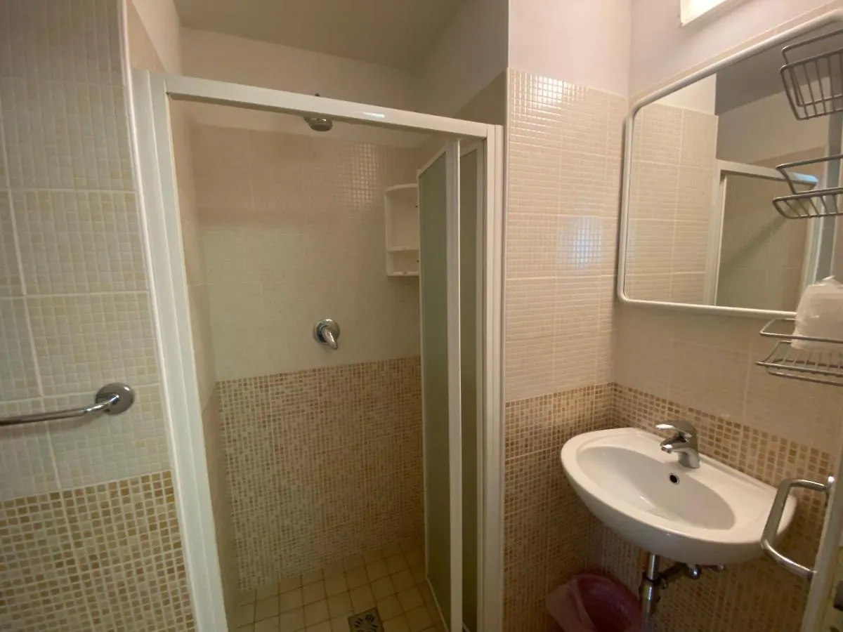 Hotel Nanni Garni Ρίμινι Bed and Breakfast
