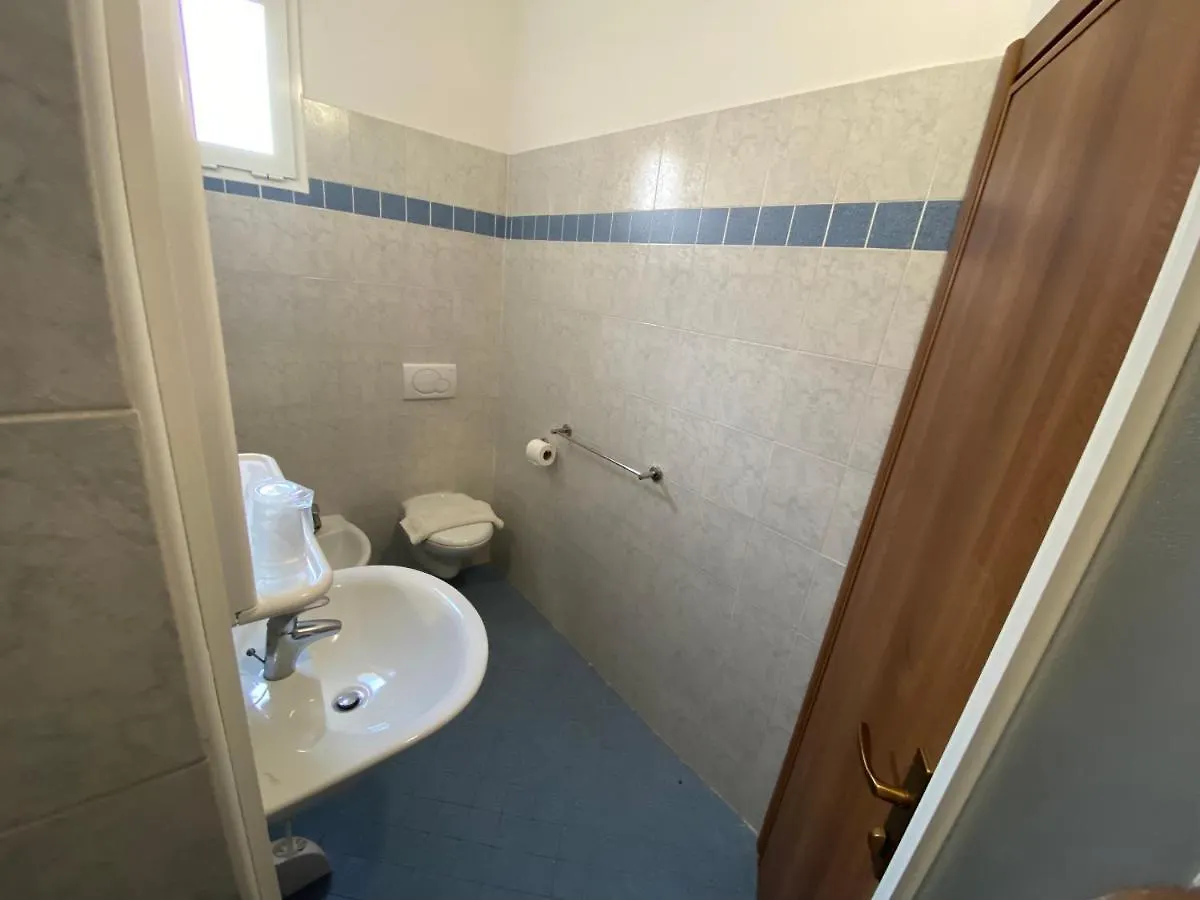 ** Alojamento de Acomodação e Pequeno-almoço Hotel Nanni Garni Rimini Itália