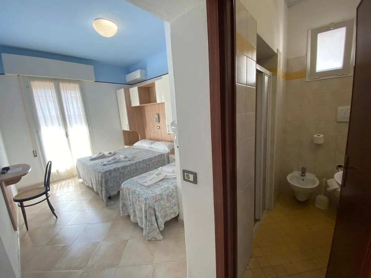 Hotel Nanni Garni Римини