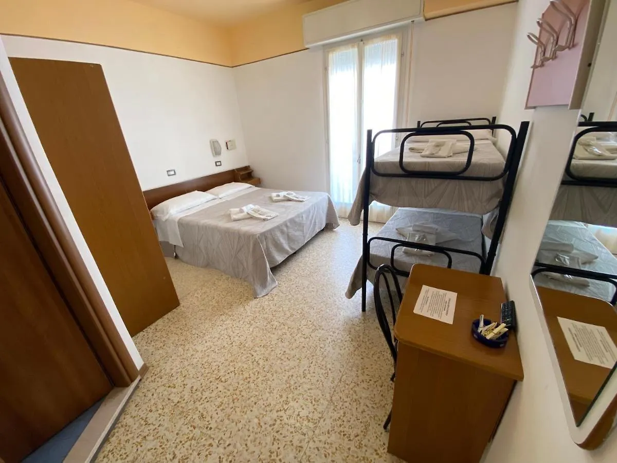 Bed & Breakfast Hotel Nanni Garni Rimini