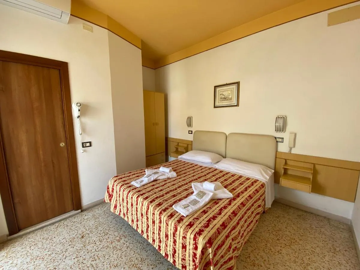 Hotel Nanni Garni Римини Отель типа 