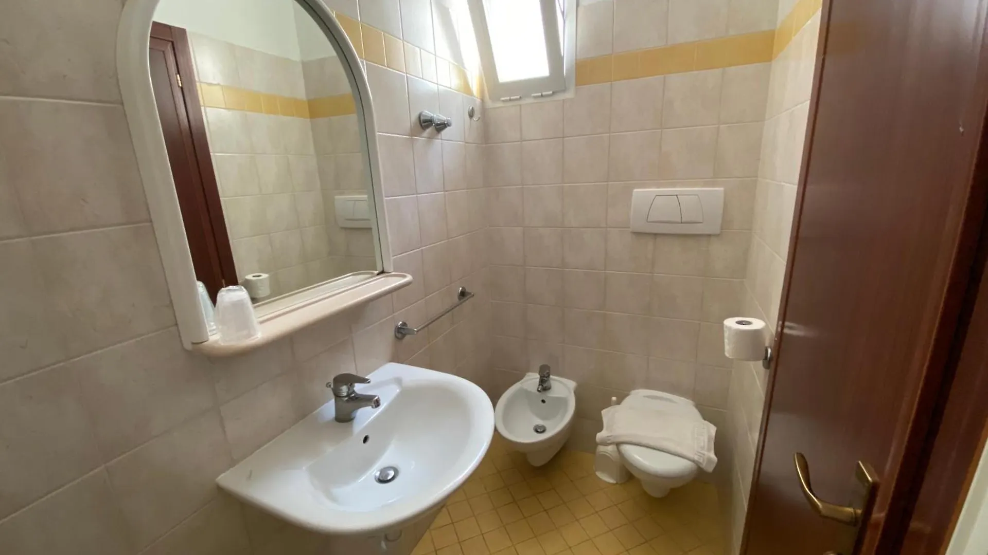 Hotel Nanni Garni Римини 2*,  Италия